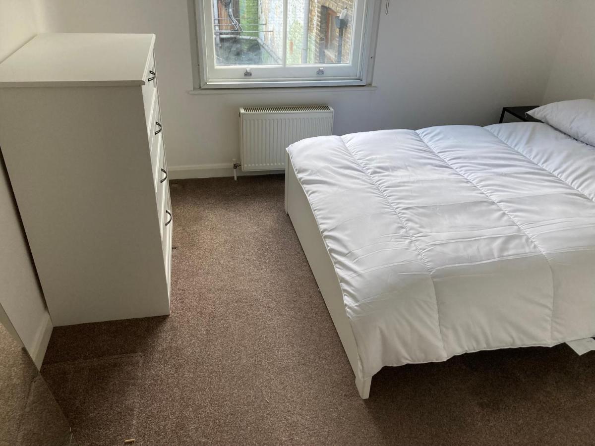 Two Double Bedroom Flat In Soho Лондон Екстер'єр фото
