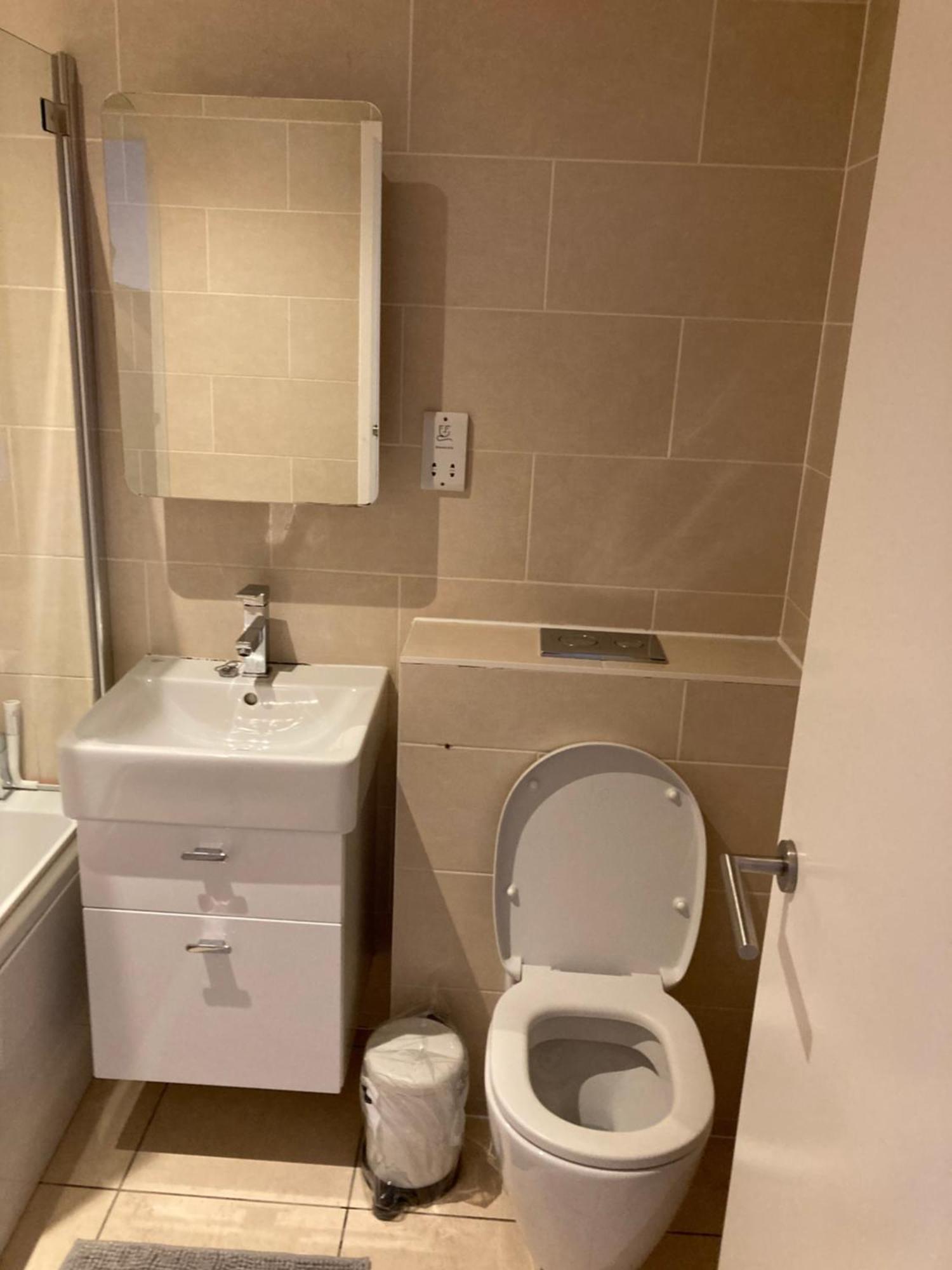 Two Double Bedroom Flat In Soho Лондон Екстер'єр фото